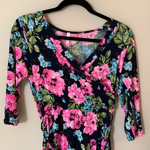 Pink Blush floral maternity dress - Picture 4 of 5